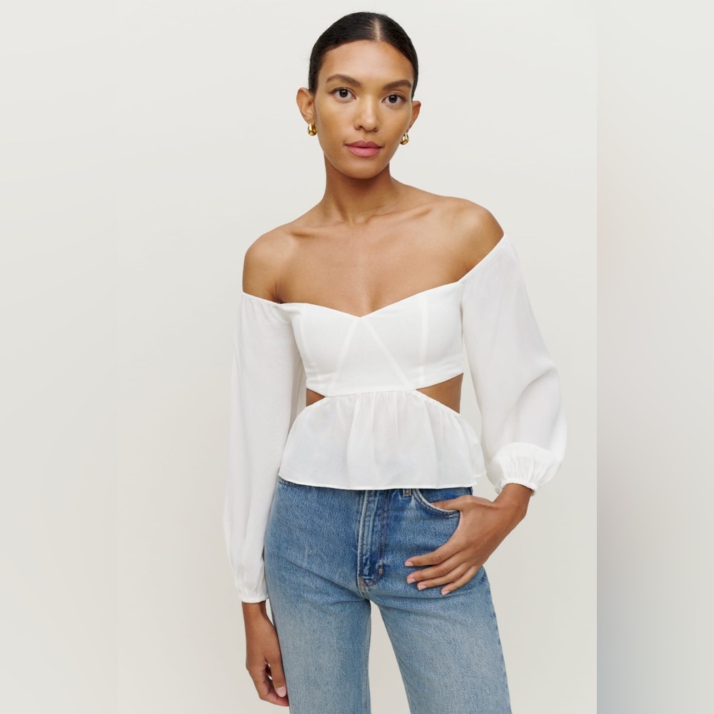 ✨NWT✨ Reformation Laraine Top Ivory White Size 2